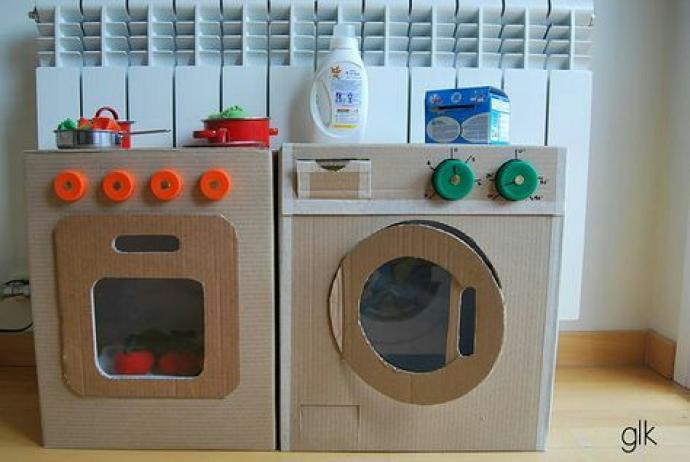 保育士ライフスタイルメディア 保育will 手作り玩具 手作り洗濯機で遊ぼう